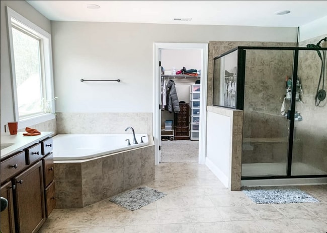 Building Photo - Luxurious 4-Bed, 4-Bath Wake Forest Retrea...