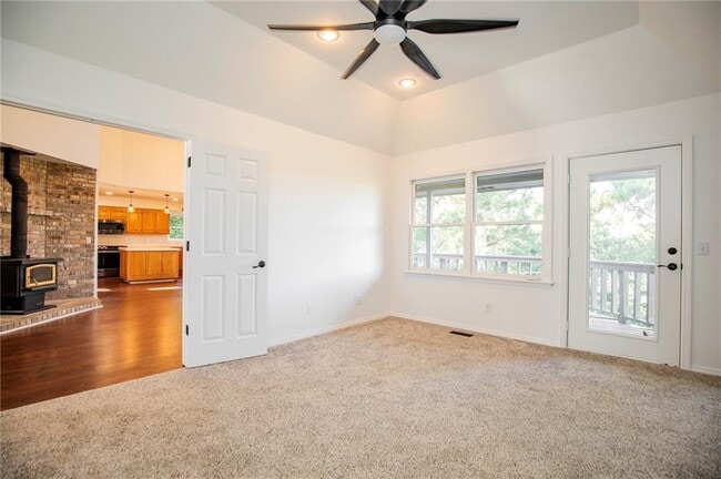 Building Photo - 8165 Old White River Rd