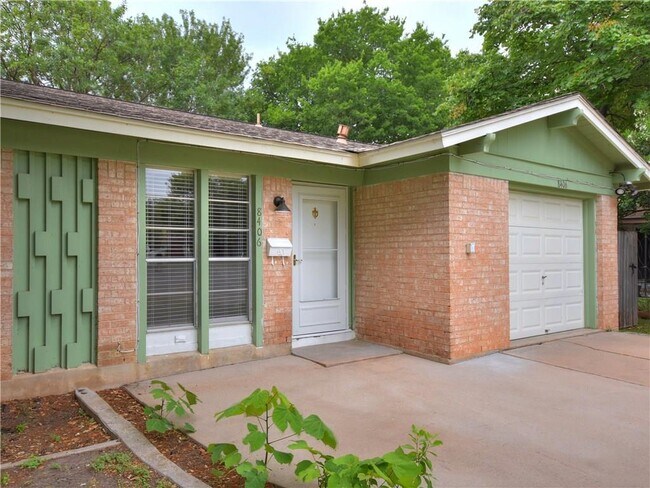 Building Photo - 8406 Whittman Cove