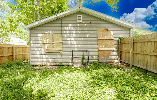 Building Photo - 1722 Gallagher St