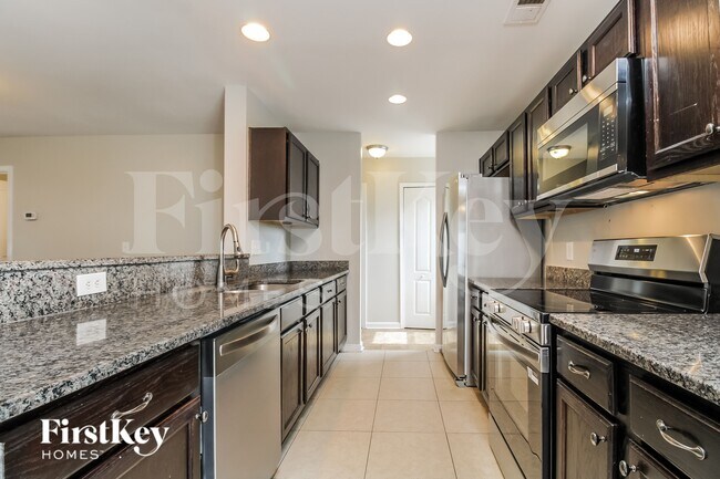 Building Photo - 156 Coosawatchie St