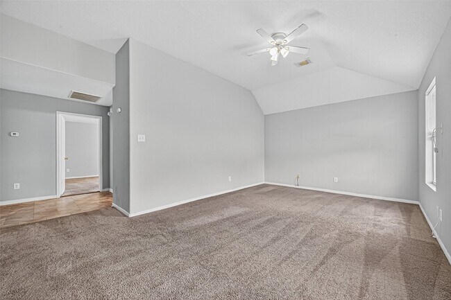 Building Photo - 15430 Elm Leaf Pl