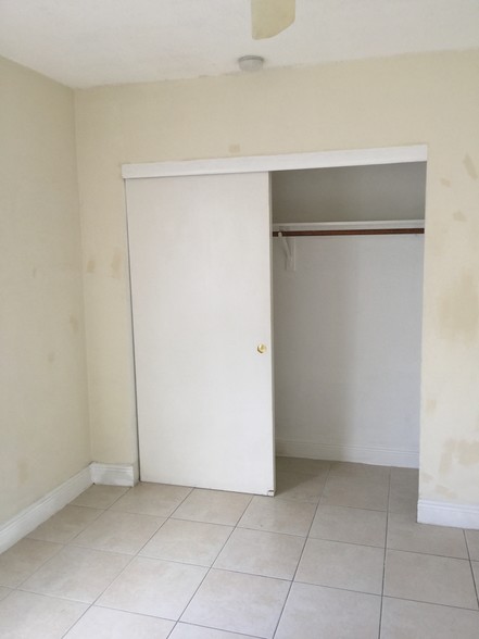 Large closets - 265 SW 7th St