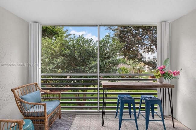 Building Photo - 1541 S Ocean Blvd