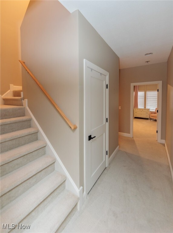 Building Photo - 29 Ashbourne Dr