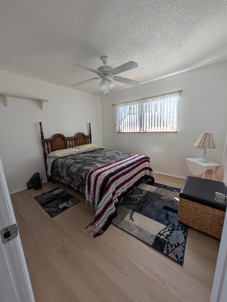 Building Photo - 340 Base Ave E