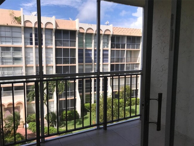 Building Photo - 851 Three Islands Boulevard