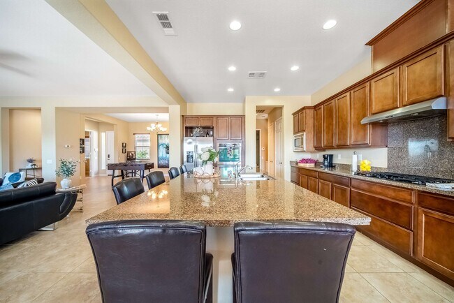 Building Photo - 40834 Adriatico Ct