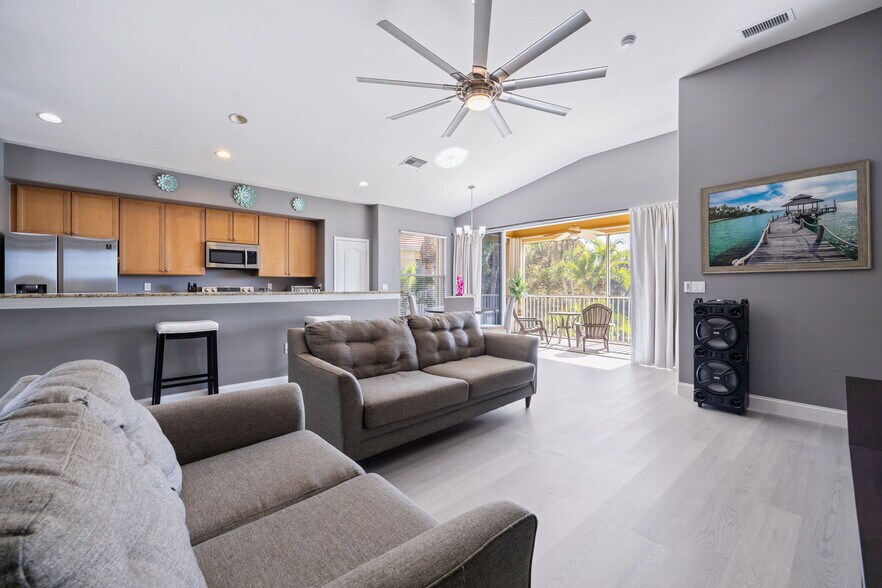 Building Photo - 3212 Sea Haven Ct