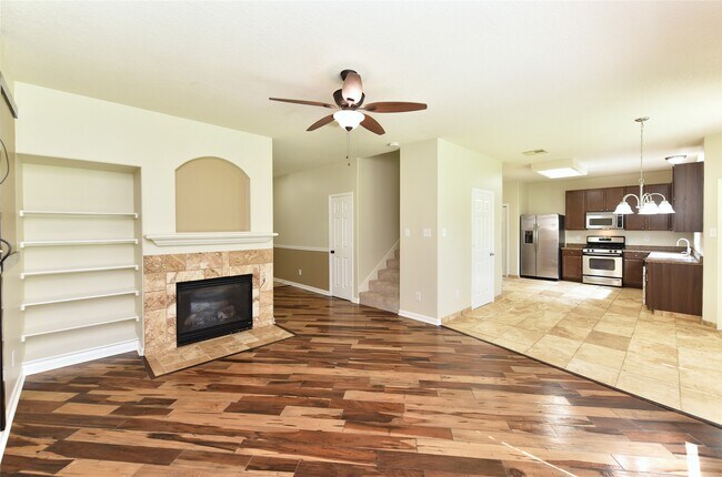 Building Photo - 29631 Turnbury Village Dr