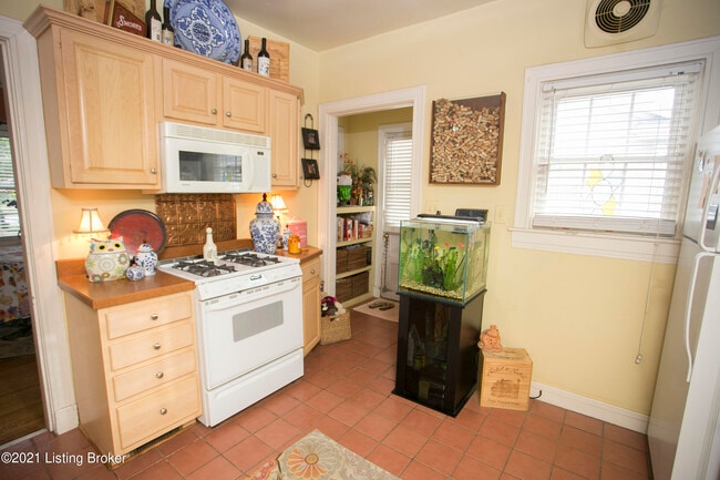 Building Photo - 9 Rebel Rd