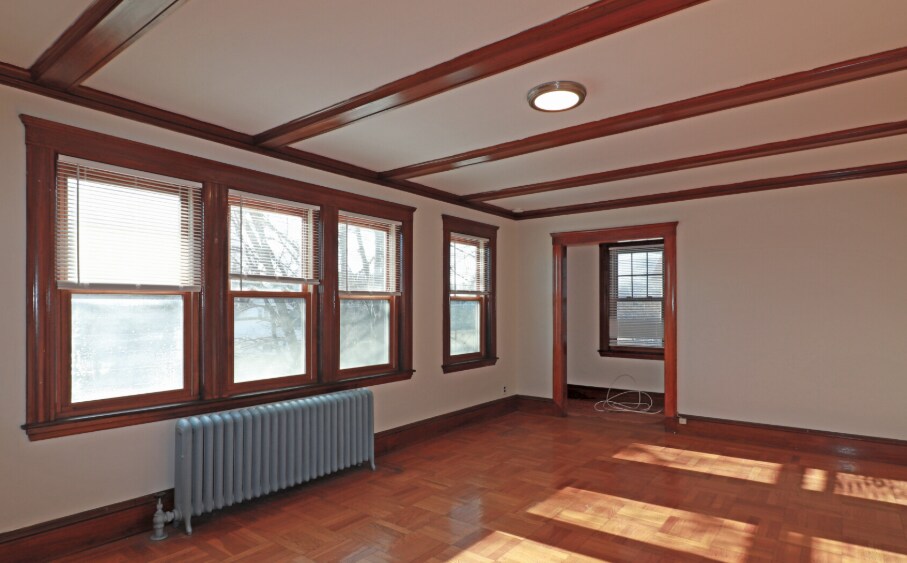 Building Photo - 394 Mount Auburn St
