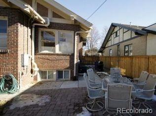 Building Photo - 657 Adams St