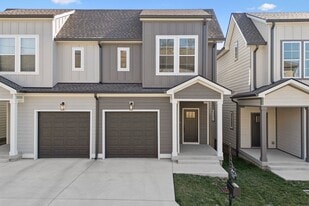 Building Photo - 2107 Chadwell Retreat Dr