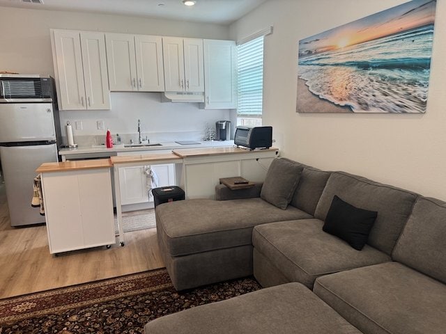 Building Photo - 283 Hadley Wy