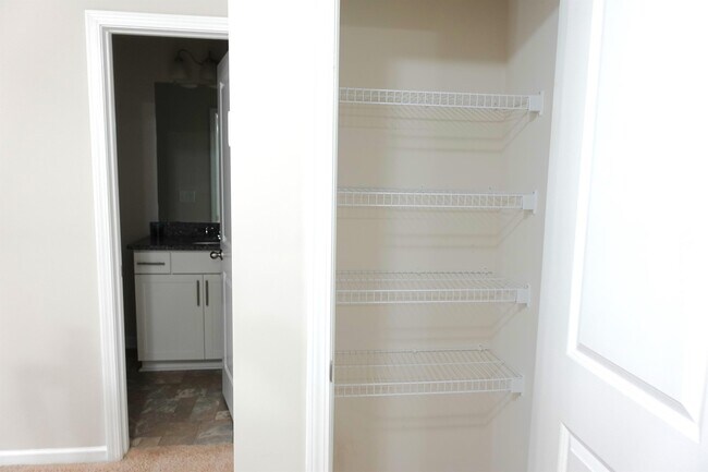 Building Photo - 24 Noble Wing Ln