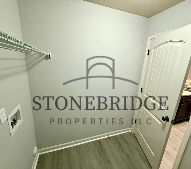 Building Photo - 2 bed, 2 bath, 1 level townhome in Calera