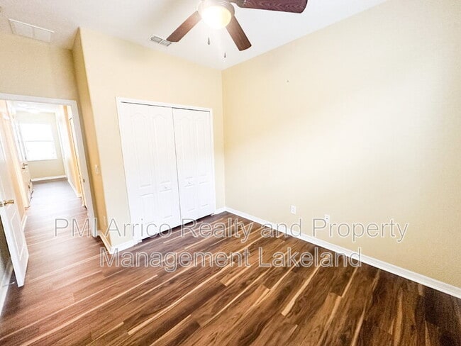 Building Photo - 3774 Hampton Hills Dr