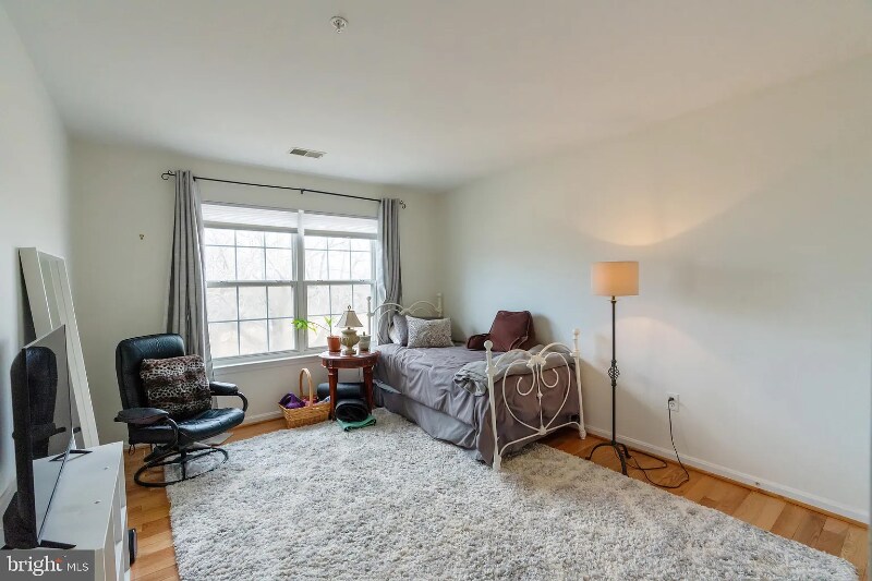 Building Photo - 10410 Pookey Way