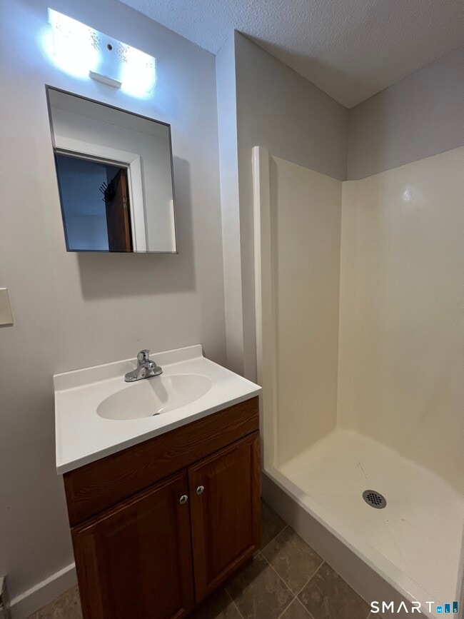 Building Photo - 261 Broad St