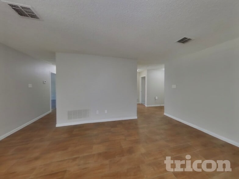 Building Photo - 1516 Warrington Way