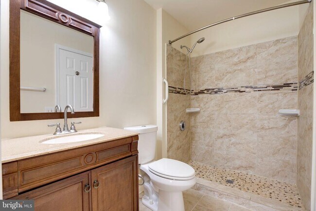 Building Photo - 11180 Rienzi Pl