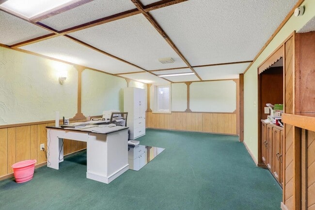 Building Photo - 11333 Welcome Ave N