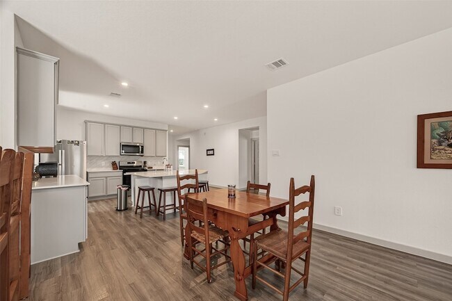 Building Photo - 1119 Kinder Sky Ln