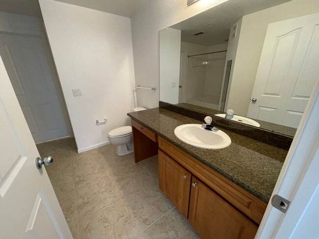 Building Photo - ANNUAL RENTAL - POSITANO PLACE 2 BED / 2 BATH WITH GARAGE