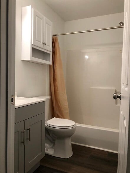 Second renovated bathroom with new fixtures. - 261 Simpson Ave