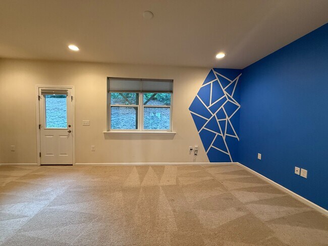 Building Photo - 2246 Red Knot Ln