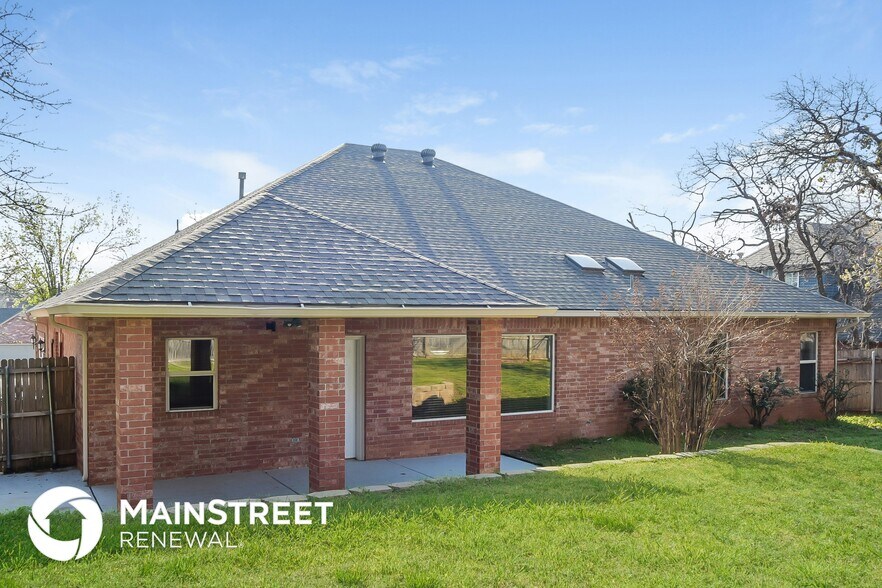 Building Photo - 2817 Asheforde Oaks Blvd