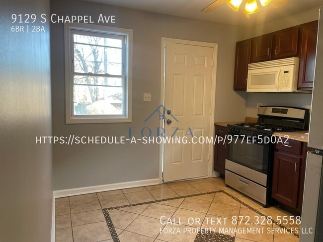 Building Photo - 9129 S Chappel Ave