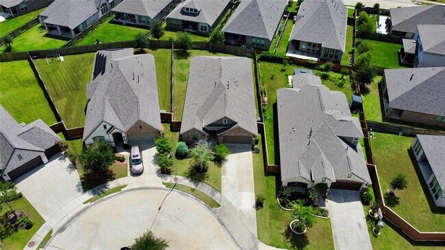 Building Photo - 13018 Hydeland Dr