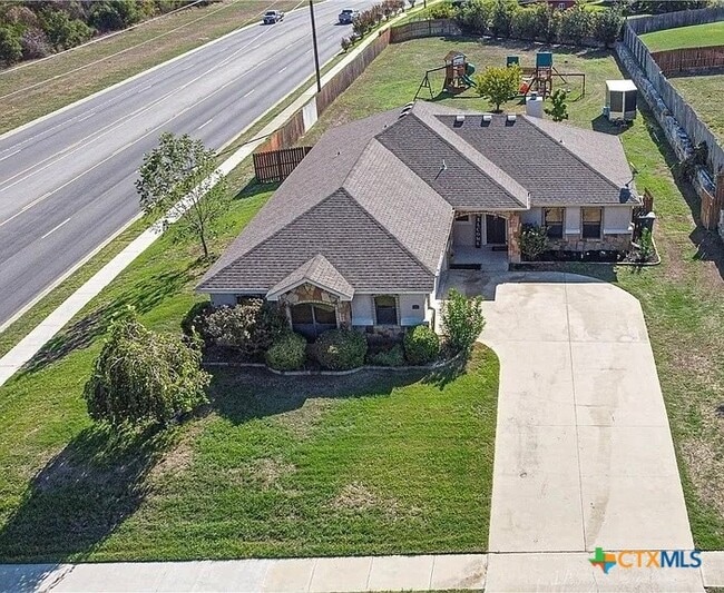 Primary Photo - 4910 Bronze Dr