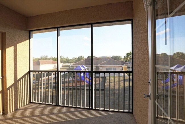 Building Photo - Villas at Venezia 4175-206