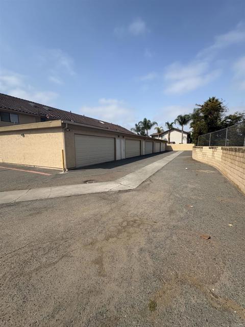 Building Photo - 931 Martin Dr