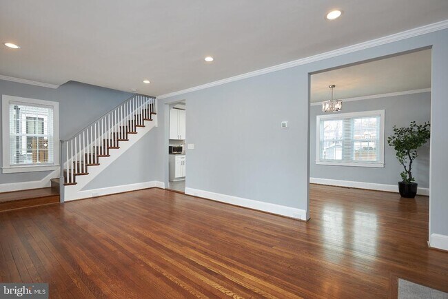 Building Photo - 4912 Brandywine St NW