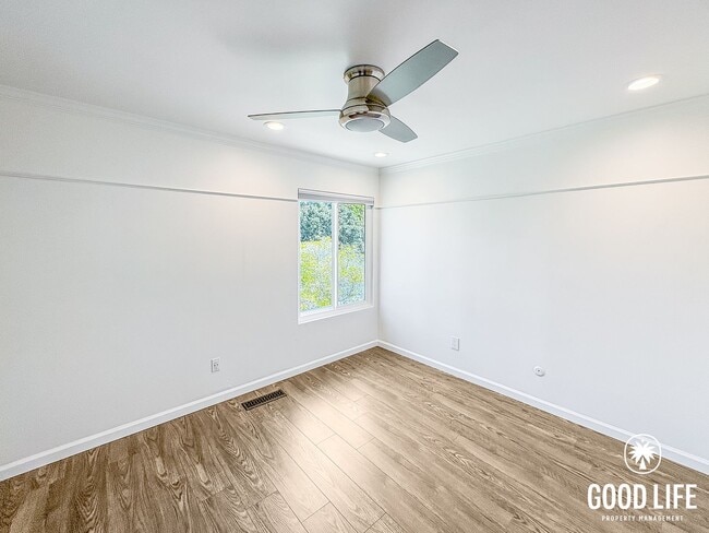 Building Photo - SD: 2BD/2.5BA Condo in Carlsbad with Community Pool, Two Balconies & Assigned Parking