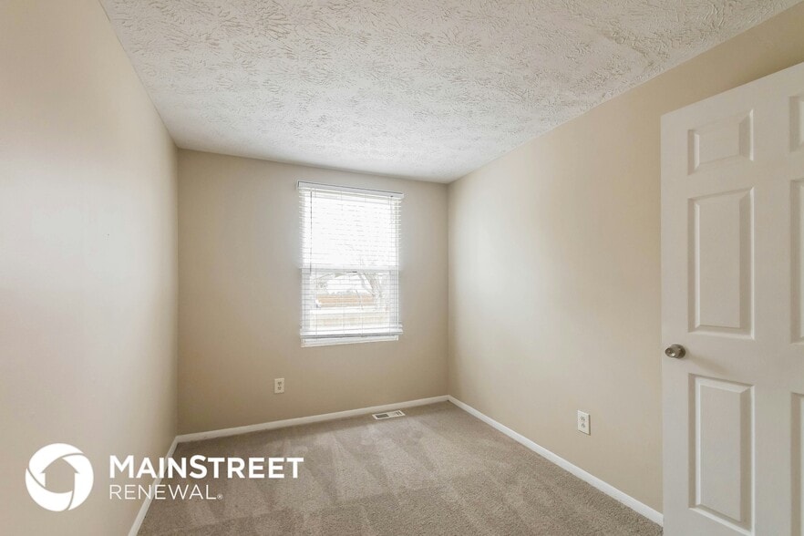 Building Photo - 1419 Mutz Dr