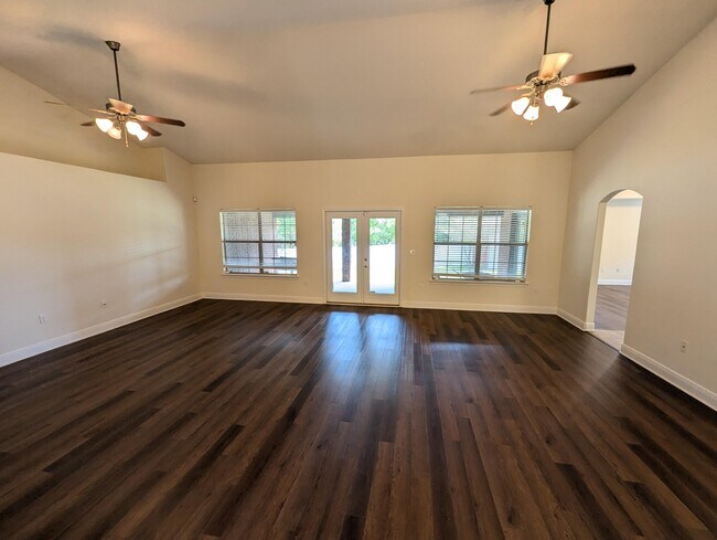 Building Photo - 2476 Abaco Dr
