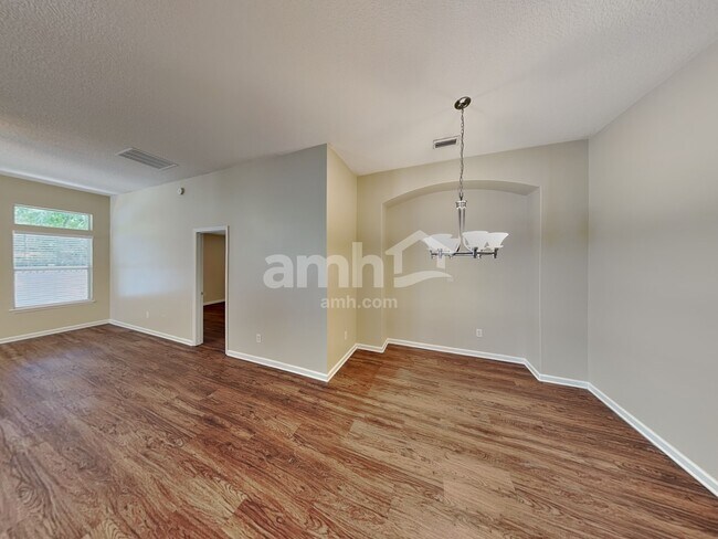 Building Photo - 1829 Keswick Rd