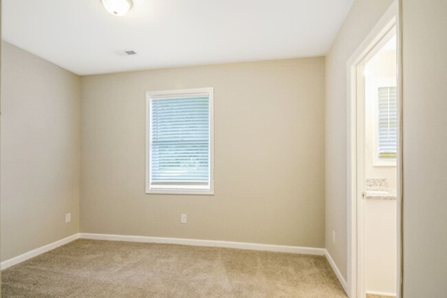 Building Photo - 2908 Buckthorne Ct