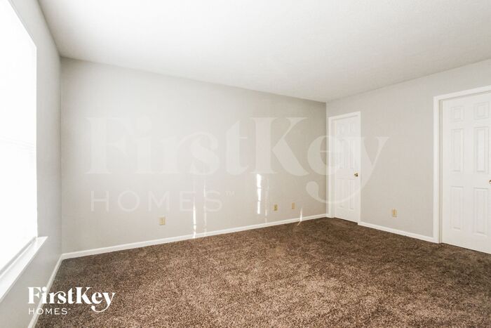 Building Photo - 41 Knoll Ln