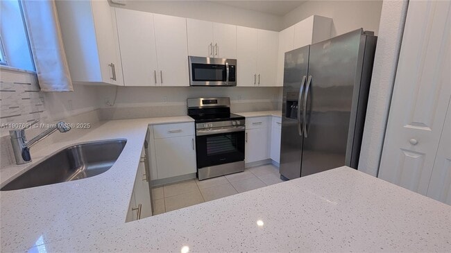 Building Photo - 2741 NW 55th Way