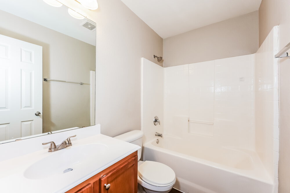 Building Photo - 926 Hannah Way