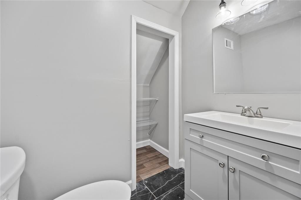 Building Photo - 1126 Briarcliff Pl NE