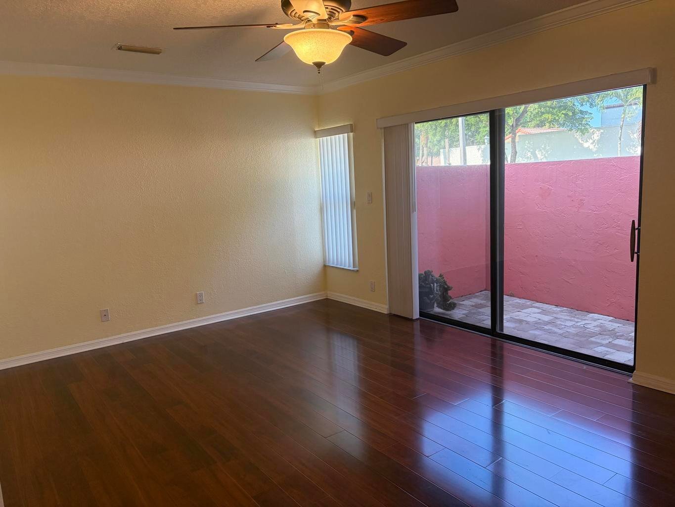 Building Photo - 21435 Campo Allegro Dr