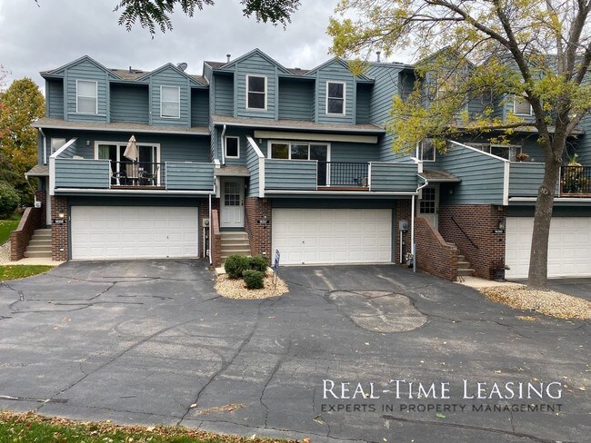 Primary Photo - 2BR/2.5BA TOWNHOME AVAILABLE NOW