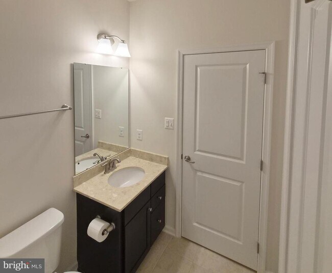 Building Photo - 9128 Landon House Ln
